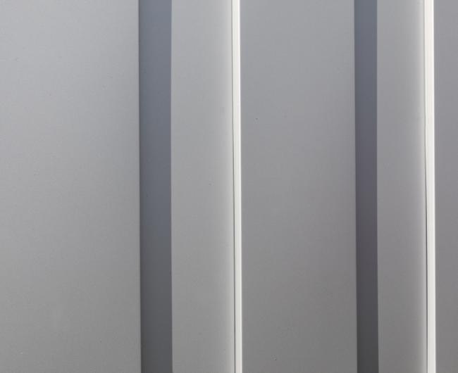 Brettstruktur in Silber