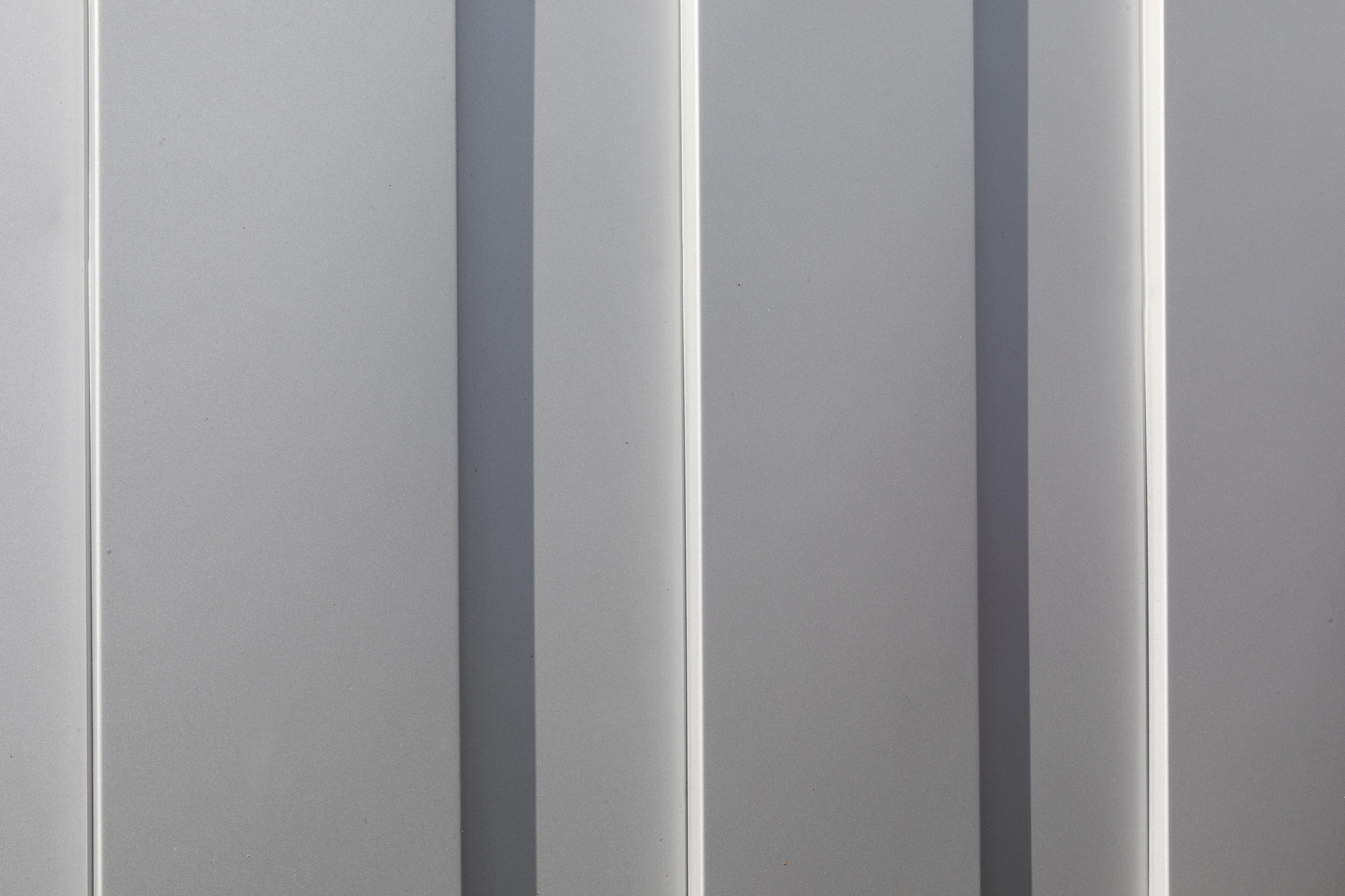 Brettstruktur in Silber